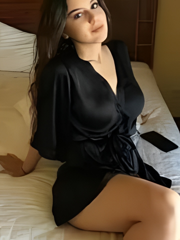 Надя привлекательная девушка из Дзержинска цена от 4000 руб