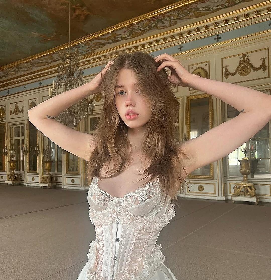 Индивидуалка Дарина, доступна для личного знакомства от 8000 руб