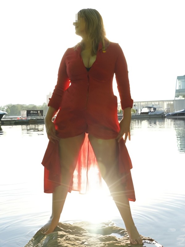 Летиция из Дзержинска